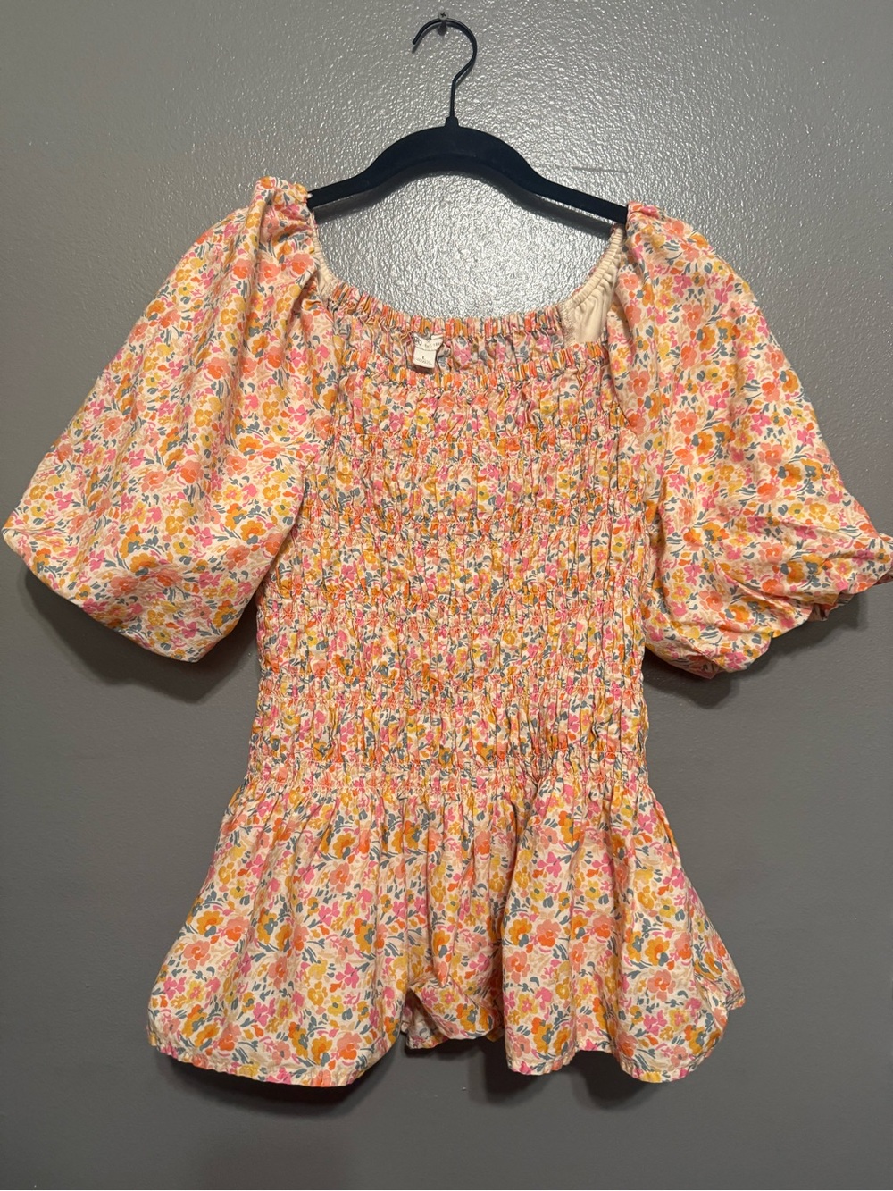 Floral Smocked Puff-Sleeve Women’s Top